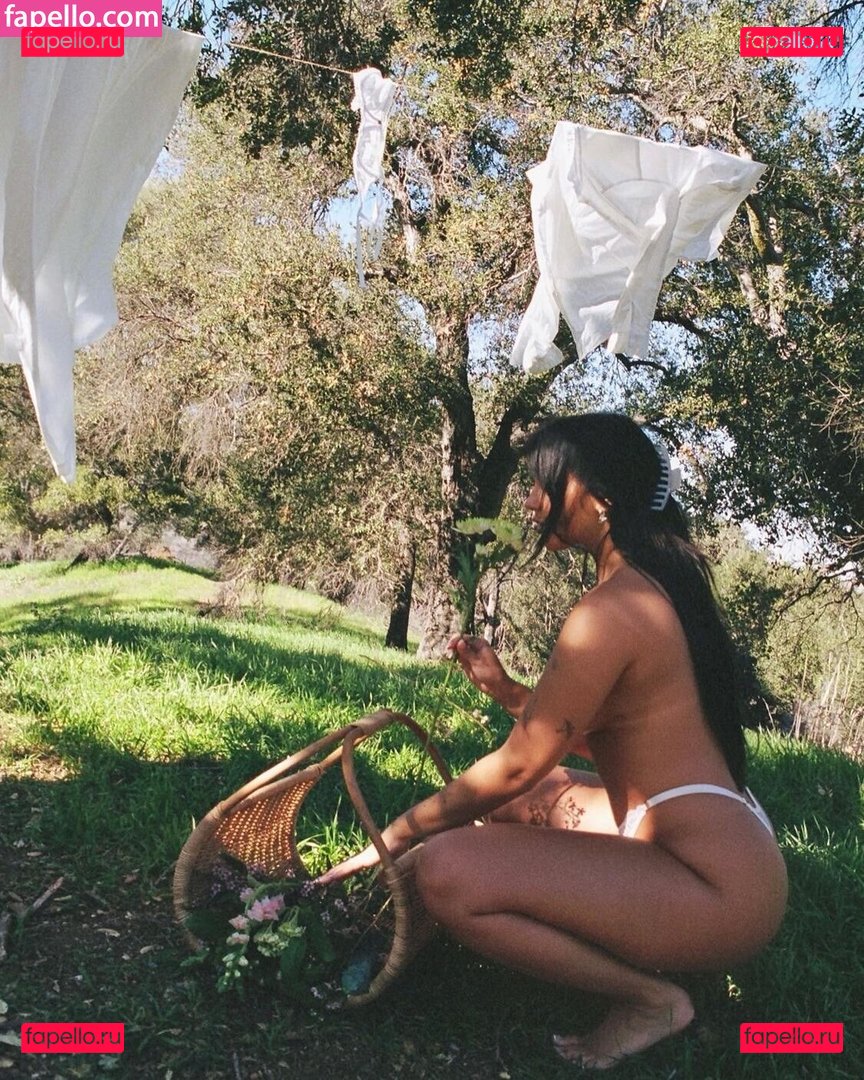 Claudia Tihan / claudiatihan / xclaudiatihan Onlyfans Photo Gallery 