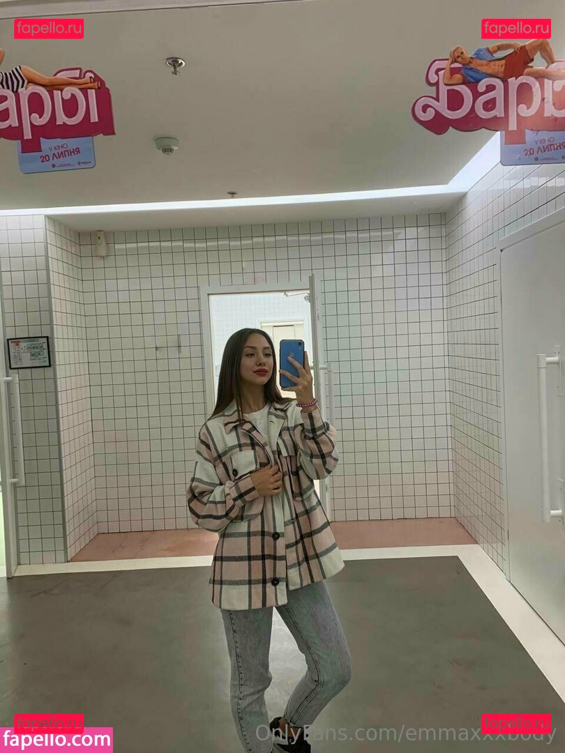 emm.body / emmaxxxbody Onlyfans Photo Gallery 