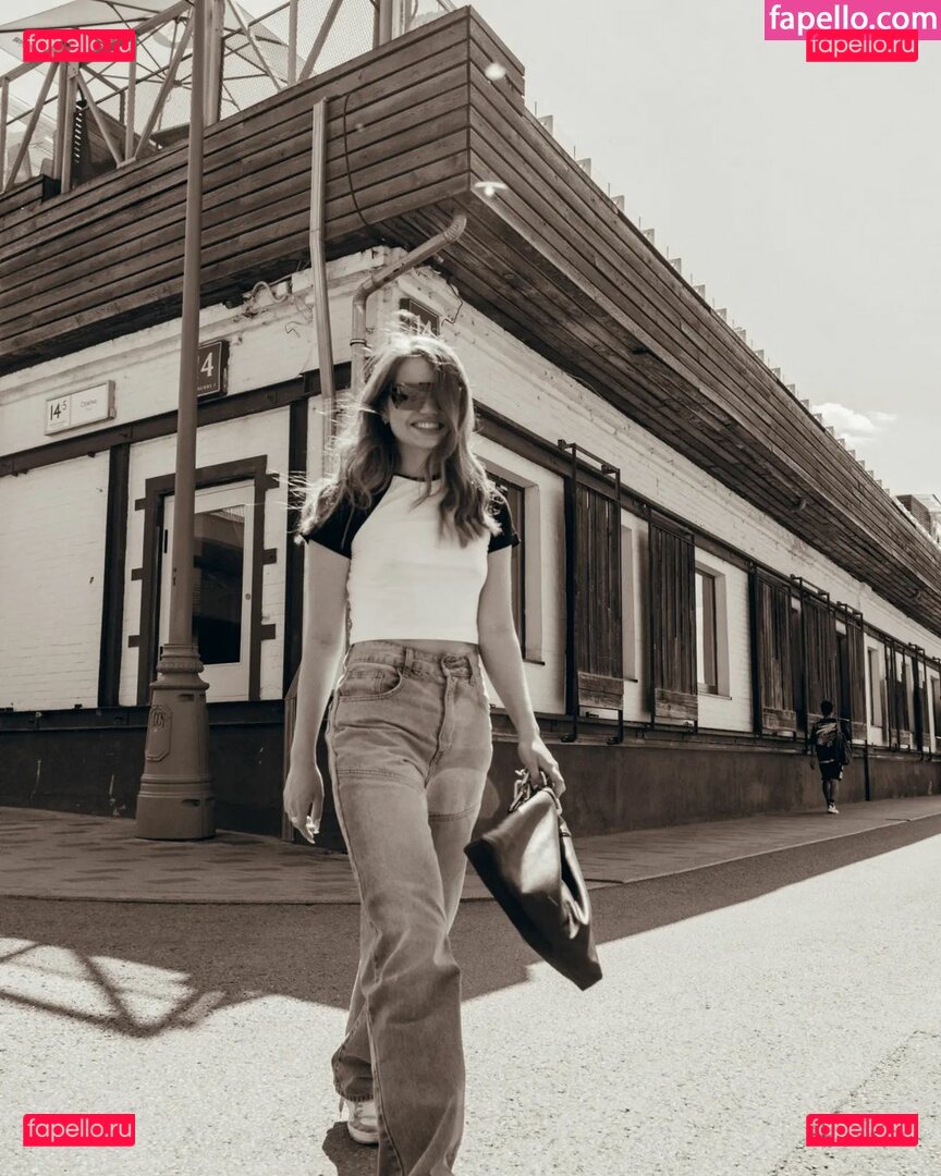 Daria Tyazkhun / dabrowskadaria / daria_tyazkhun Onlyfans Photo Gallery 