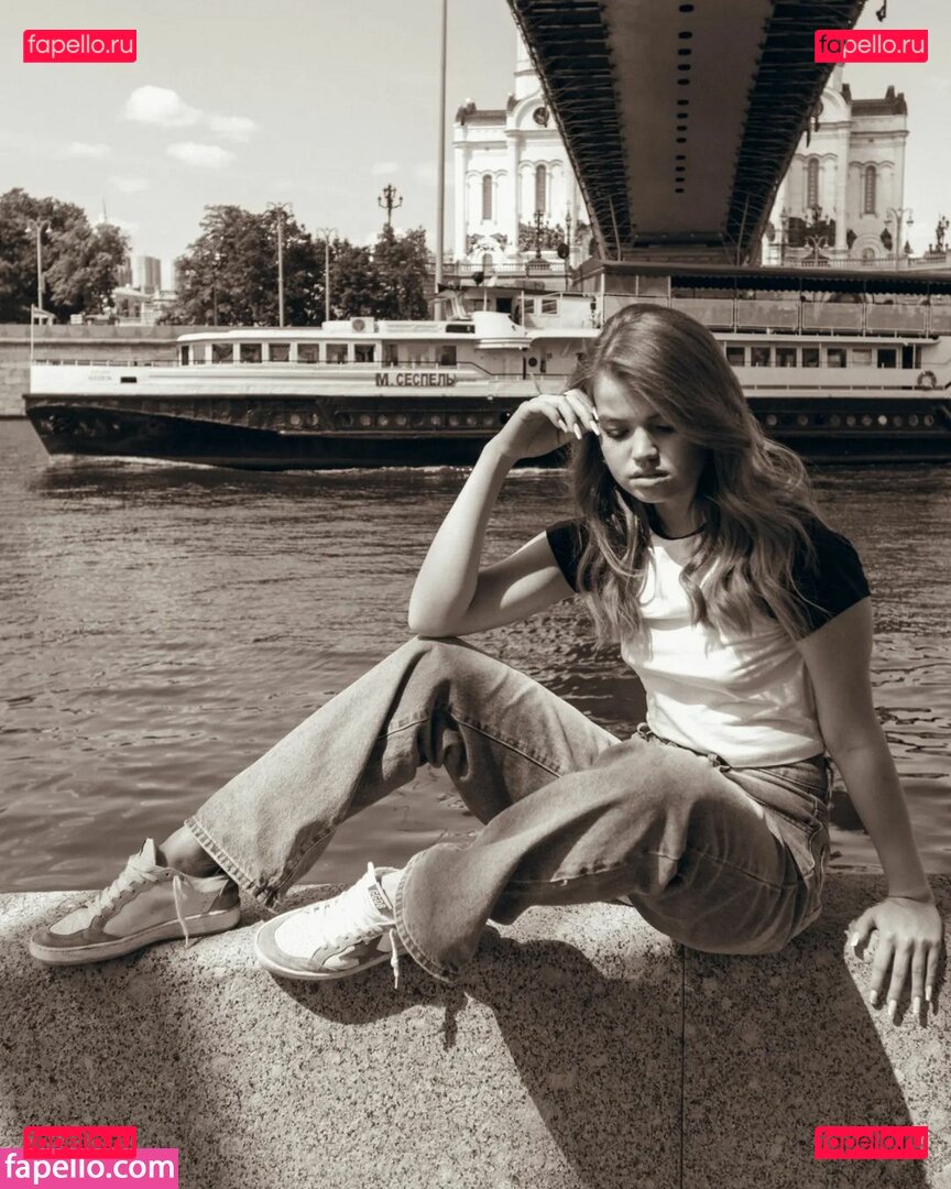 Daria Tyazkhun / dabrowskadaria / daria_tyazkhun Onlyfans Photo Gallery 