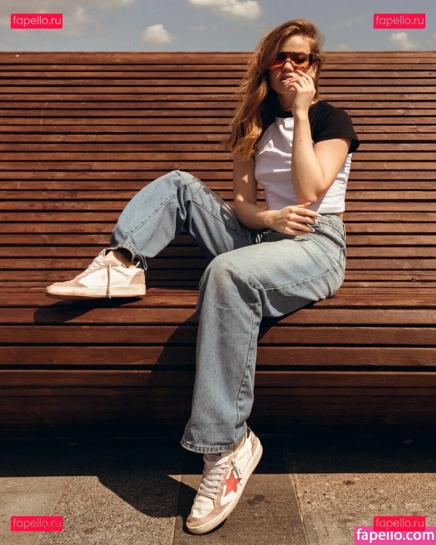 Daria Tyazkhun / dabrowskadaria / daria_tyazkhun Onlyfans Photo Gallery 