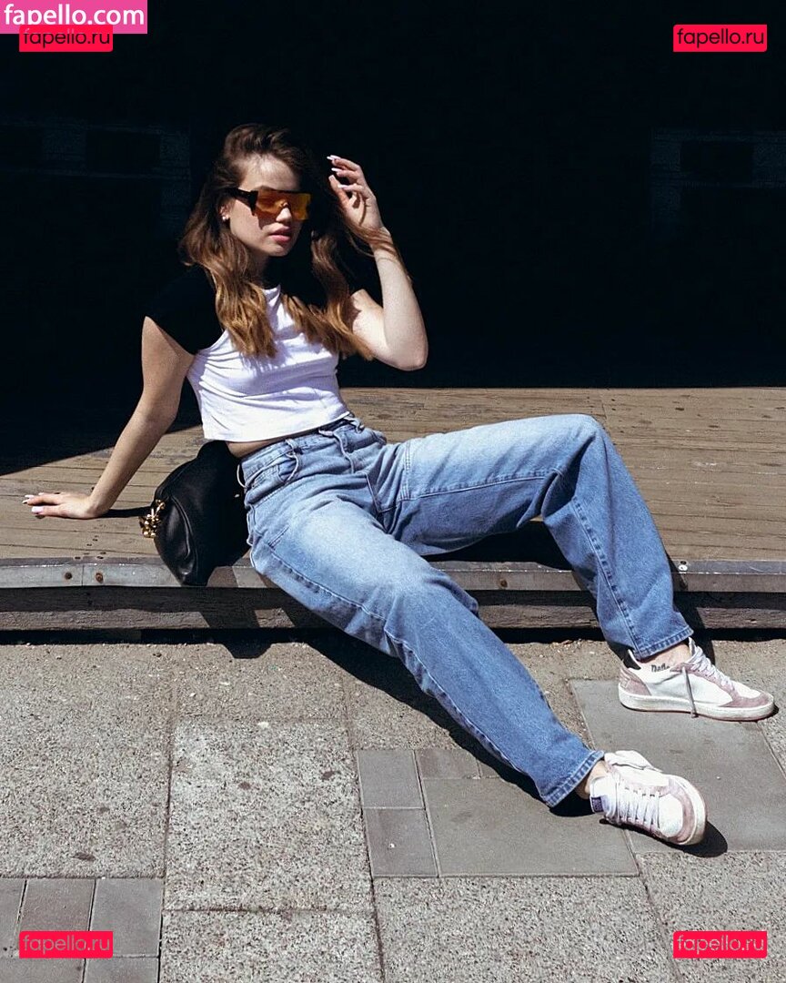 Daria Tyazkhun / dabrowskadaria / daria_tyazkhun Onlyfans Photo Gallery 