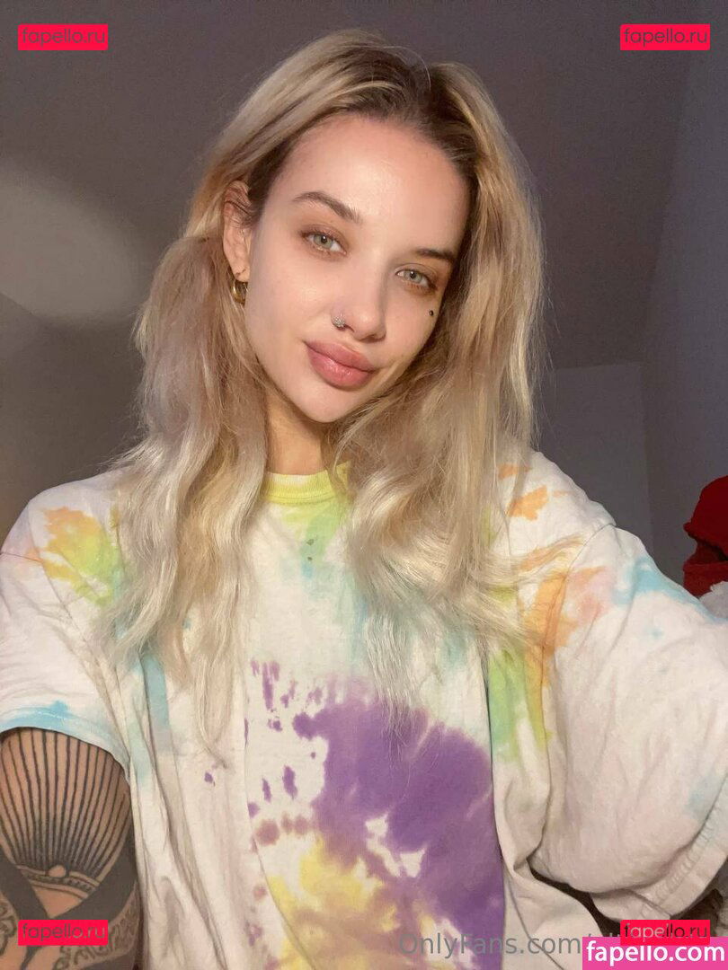 iamspiderbby Onlyfans Photo Gallery 