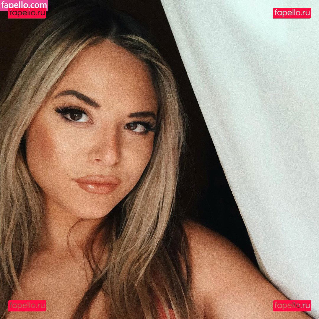 Indoblud / nyablu Onlyfans Photo Gallery 