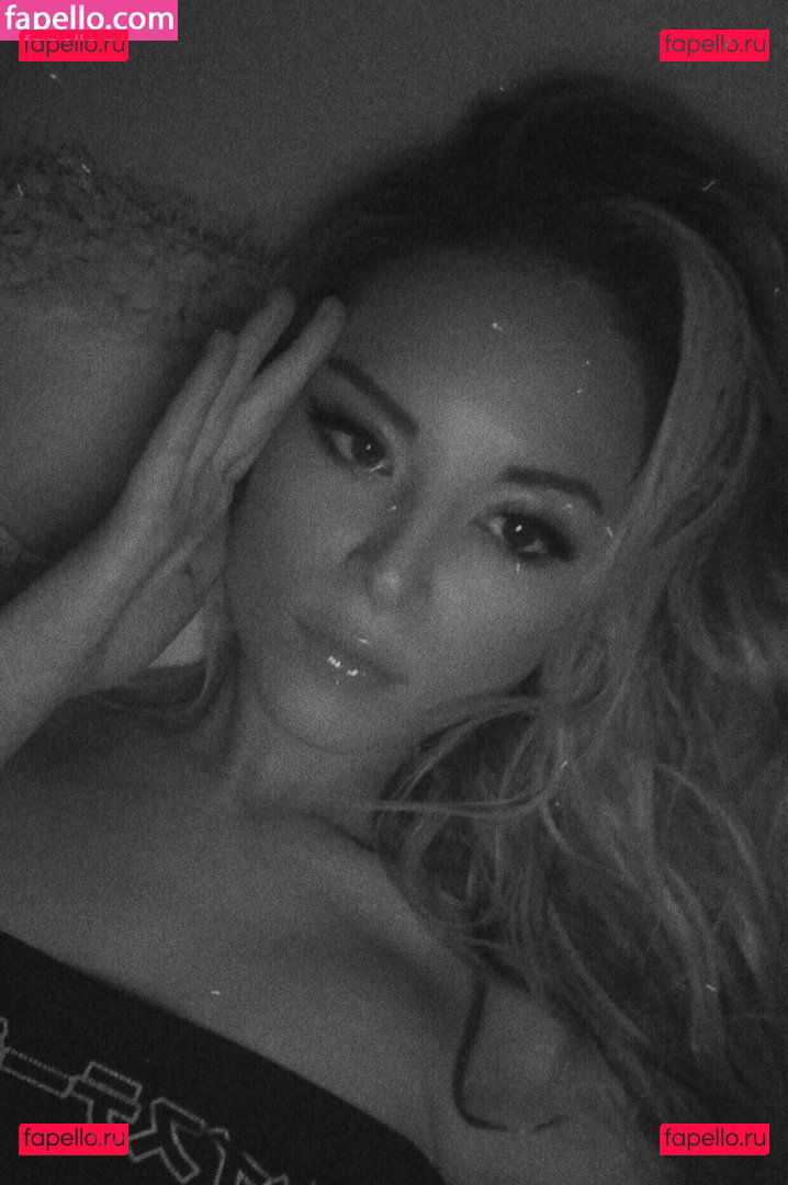 Indoblud / nyablu Onlyfans Photo Gallery 