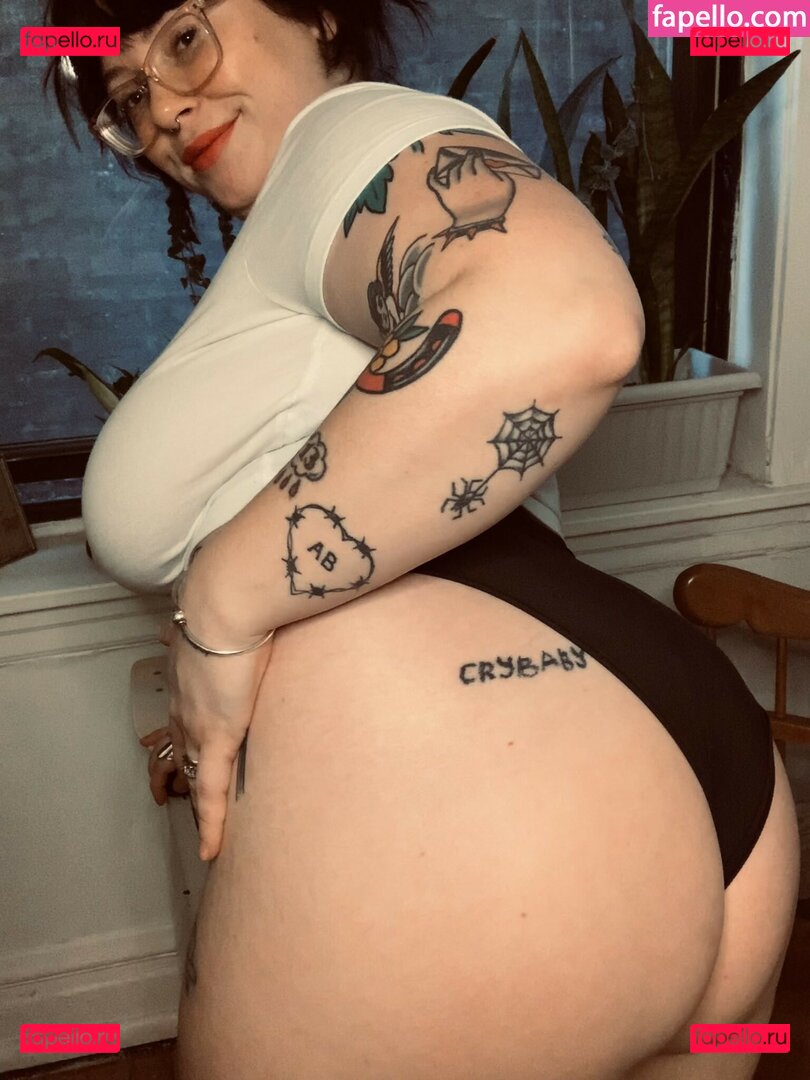 HiJennyAnderson / Jenny Anderson / eat.spit Onlyfans Photo Gallery 