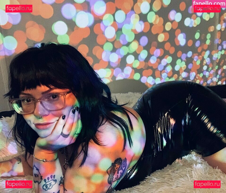 HiJennyAnderson / Jenny Anderson / eat.spit Onlyfans Photo Gallery 