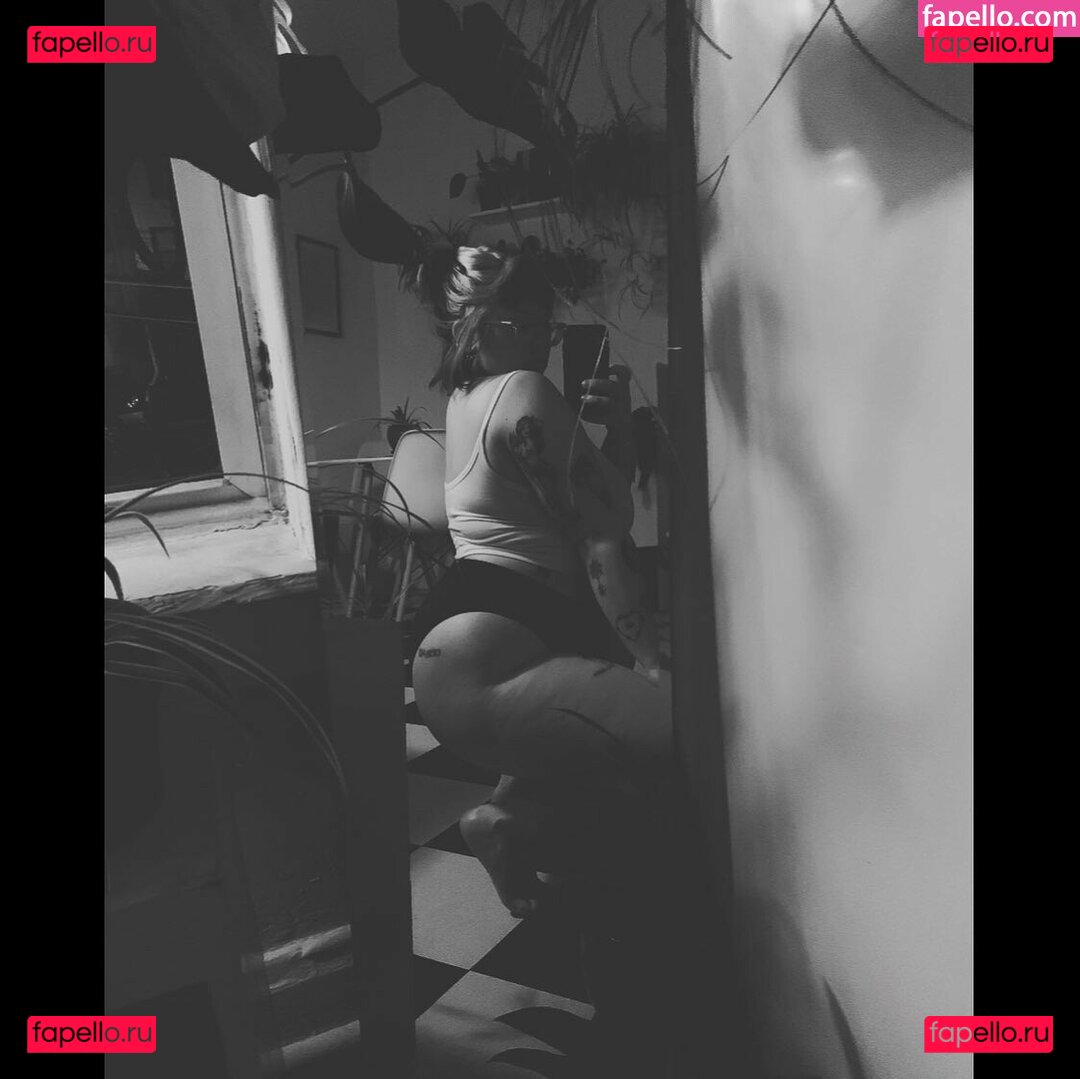 HiJennyAnderson / Jenny Anderson / eat.spit Onlyfans Photo Gallery 