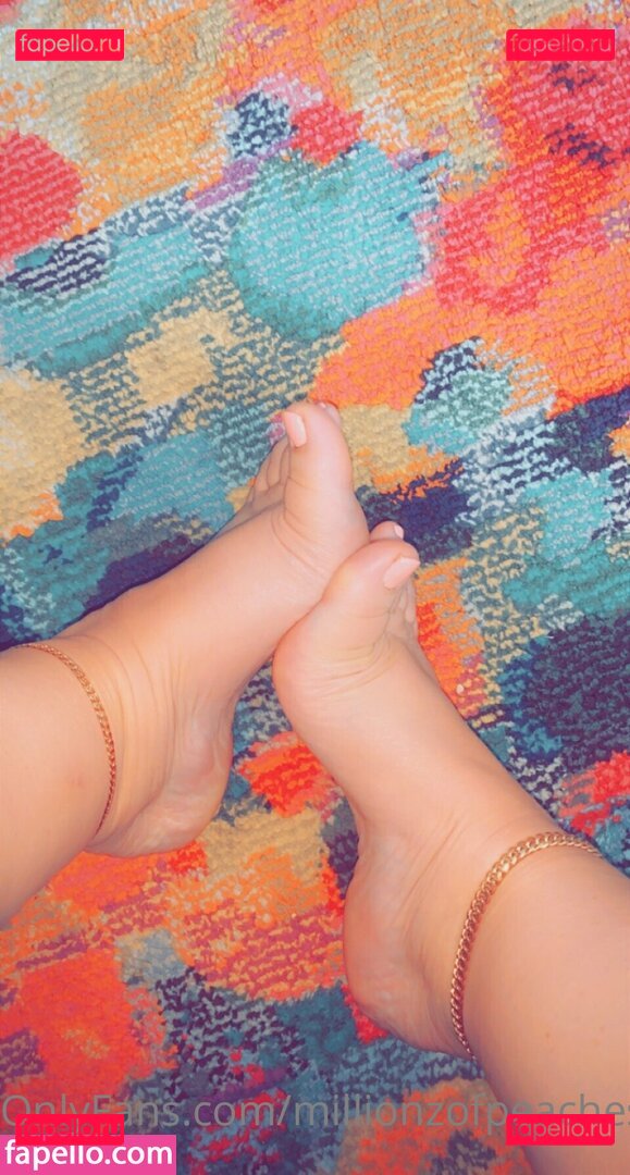 millionzofpeaches / whatisthemaximumcapacityonthis Onlyfans Photo Gallery 