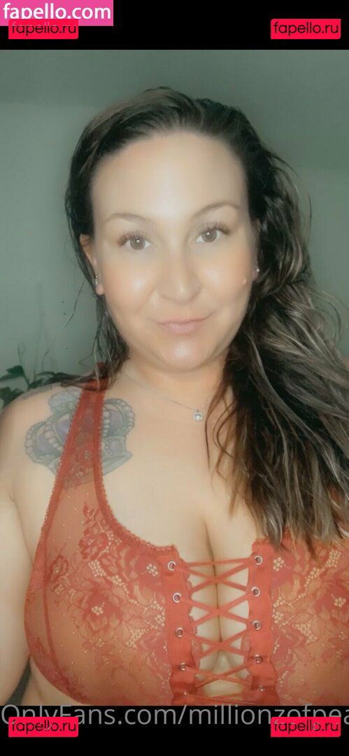 millionzofpeaches / whatisthemaximumcapacityonthis Onlyfans Photo Gallery 