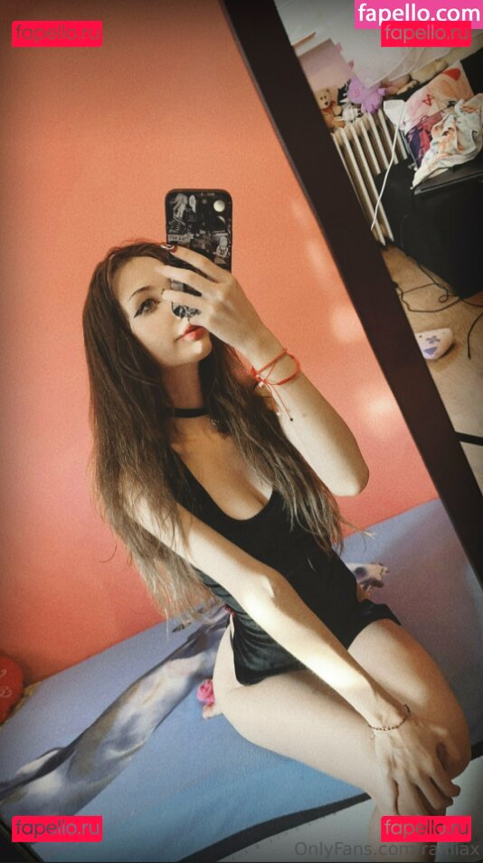 MisawithGun / Rafilia / Rafiliax / kanashishojo Onlyfans Photo Gallery 