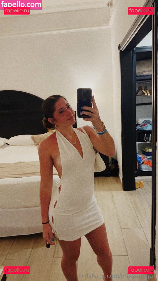 maddi.abigail / madsabigail Onlyfans Photo Gallery 