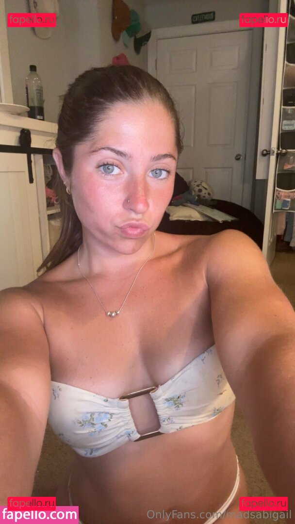 maddi.abigail / madsabigail Onlyfans Photo Gallery 
