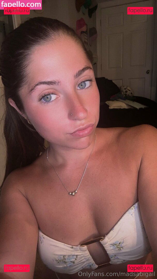 maddi.abigail / madsabigail Onlyfans Photo Gallery 