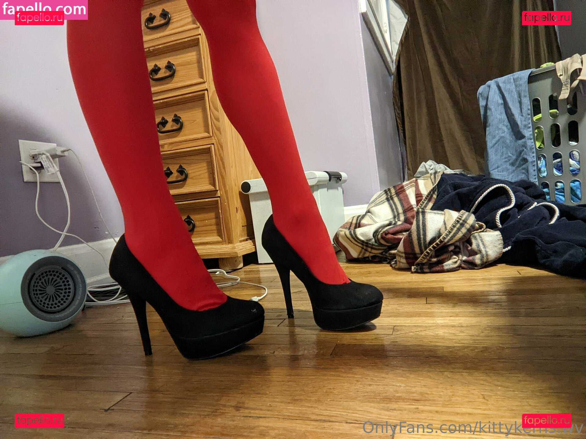 kittykerns.wv Onlyfans Photo Gallery 