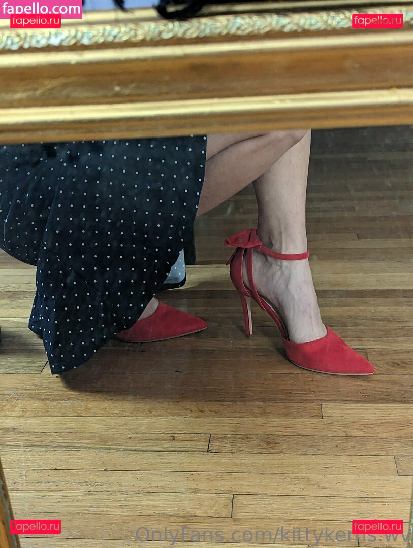 kittykerns.wv Onlyfans Photo Gallery 