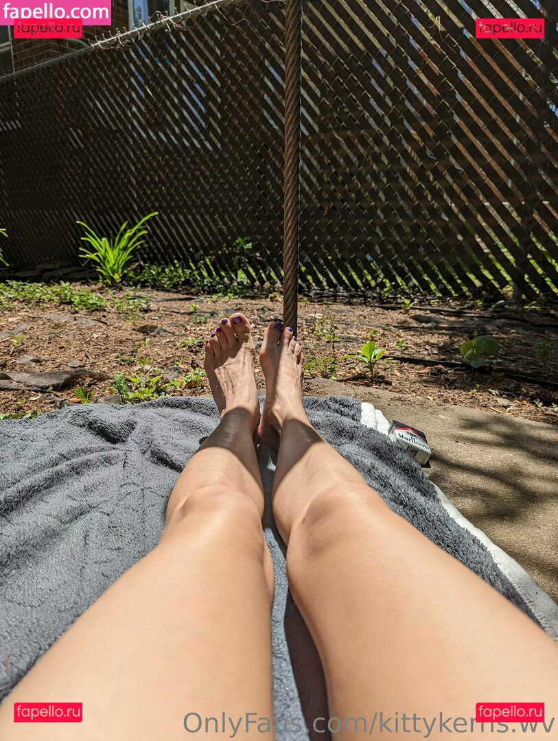 kittykerns.wv Onlyfans Photo Gallery 