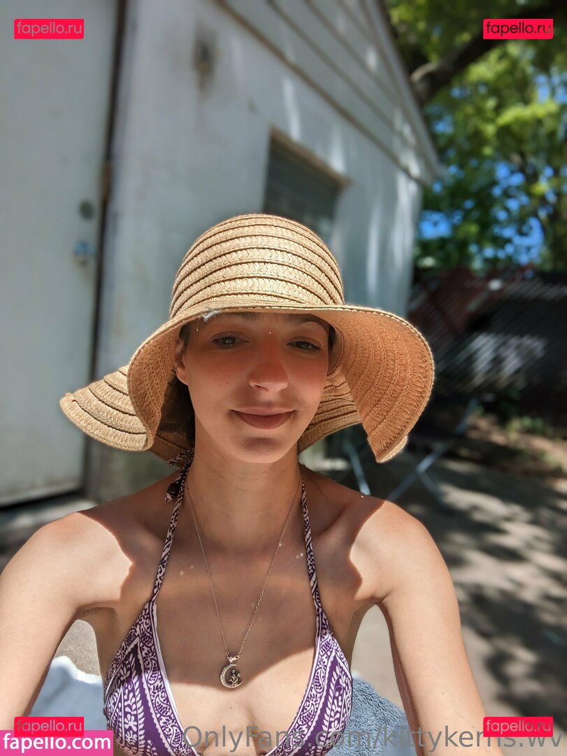 kittykerns.wv Onlyfans Photo Gallery 