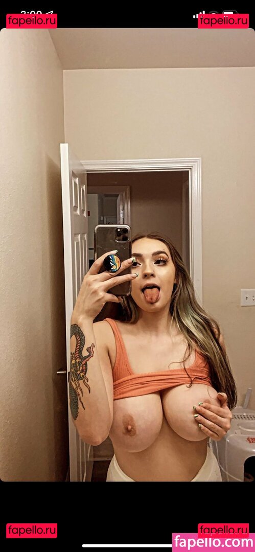 Sabrinathawitch / ash.raamos / ash.rose.raamos Onlyfans Photo Gallery 