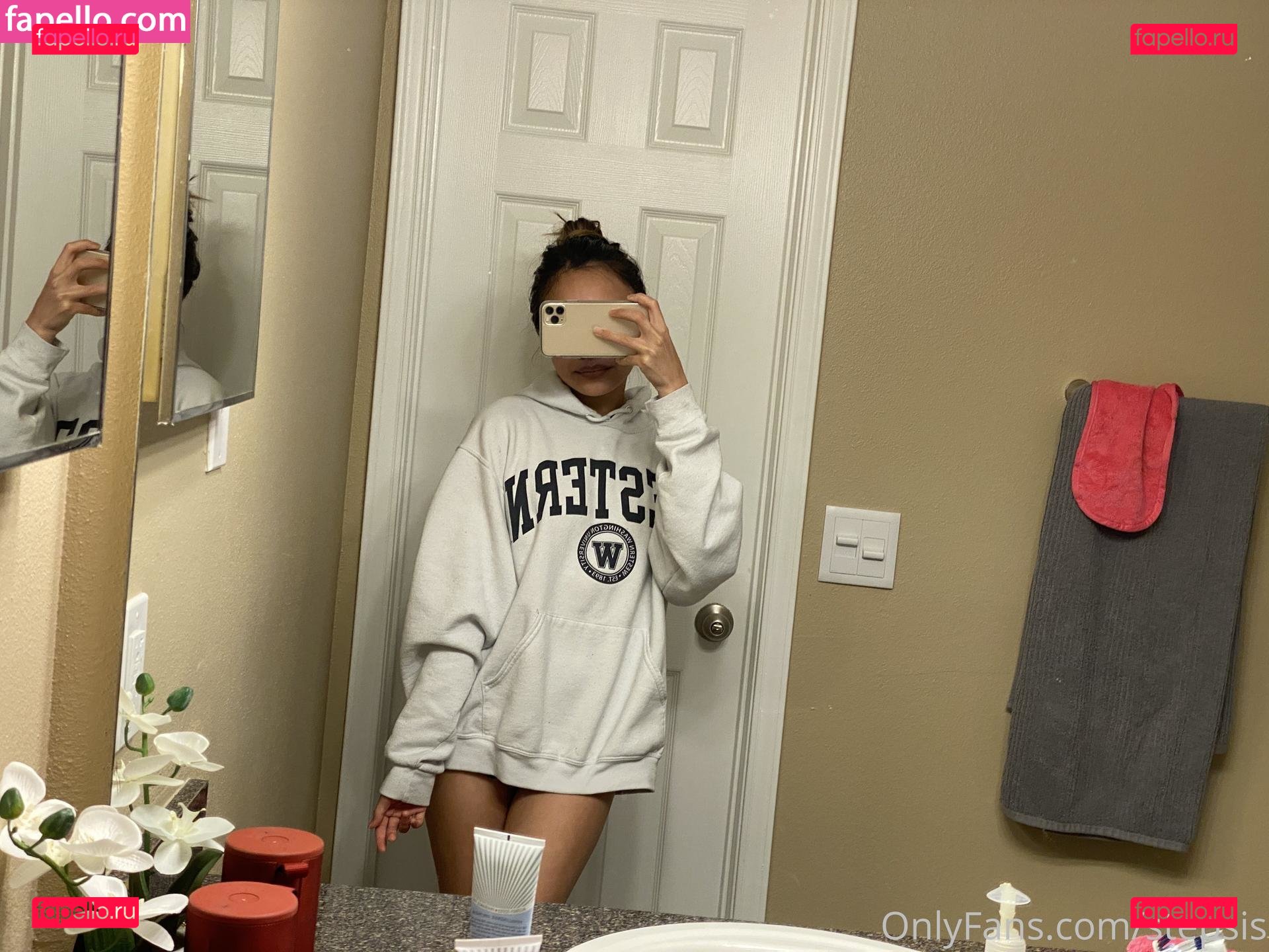 Stepsis / stepsister__official / wowstepsis Onlyfans Photo Gallery 