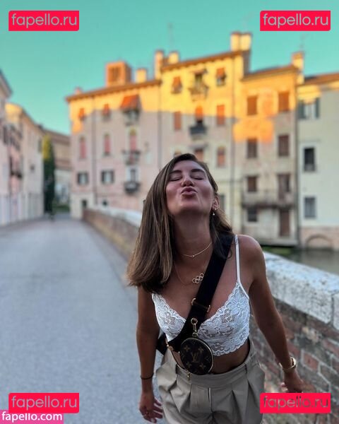 Gesa Krause / gesa_krause Onlyfans Photo Gallery 