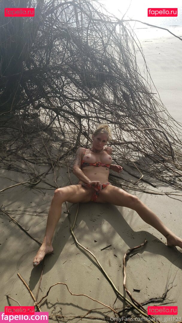 Danni G / its_dannig / itsdannig Onlyfans Photo Gallery 