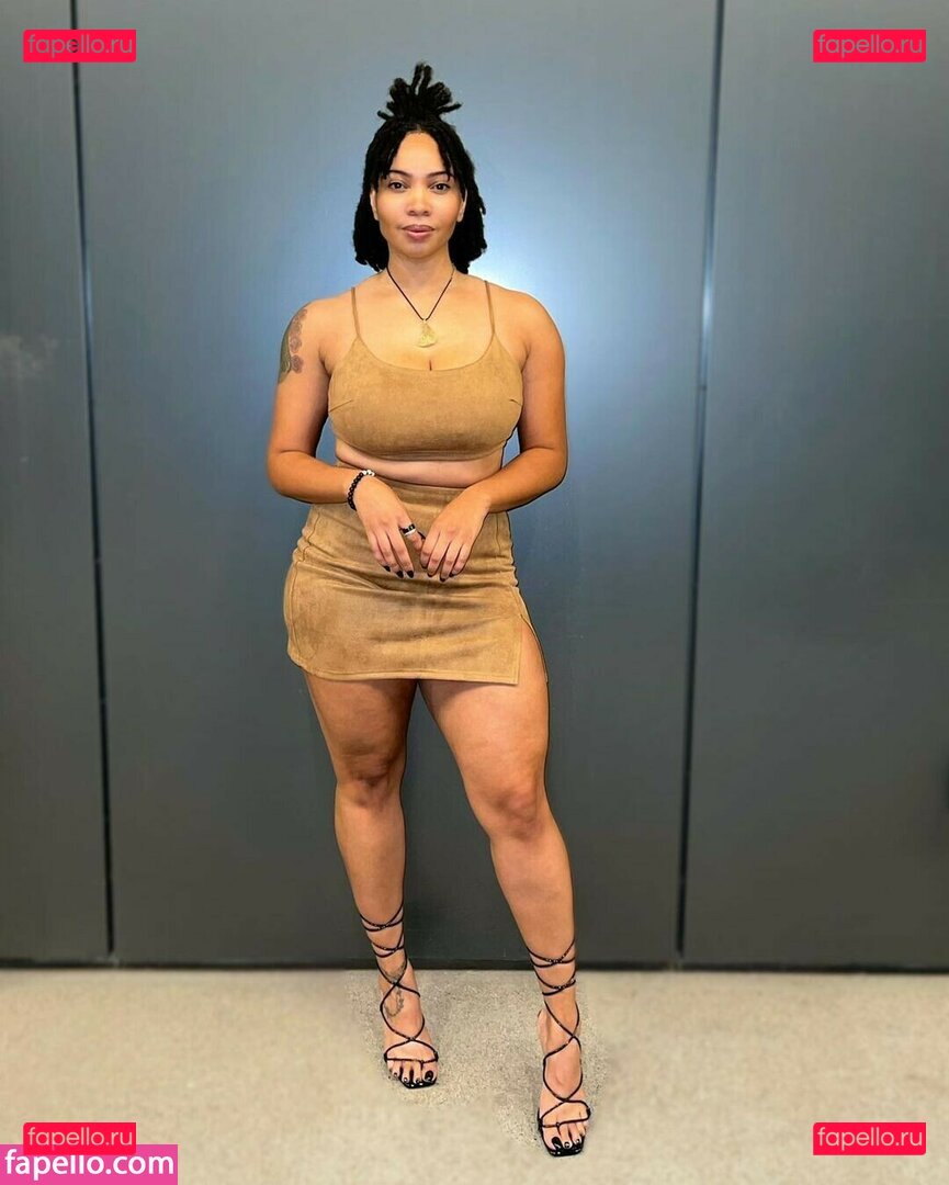 God Beth / Ms.SublimeSoles / god_beth / thesublimesoles Onlyfans Photo Gallery 