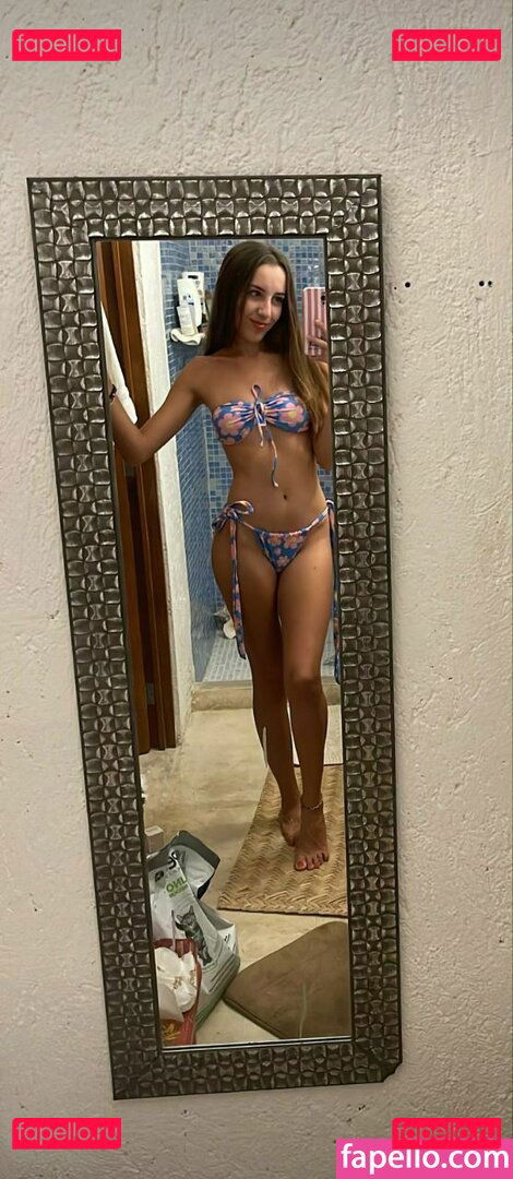 Beth Oliver / Betholiverm Onlyfans Photo Gallery 