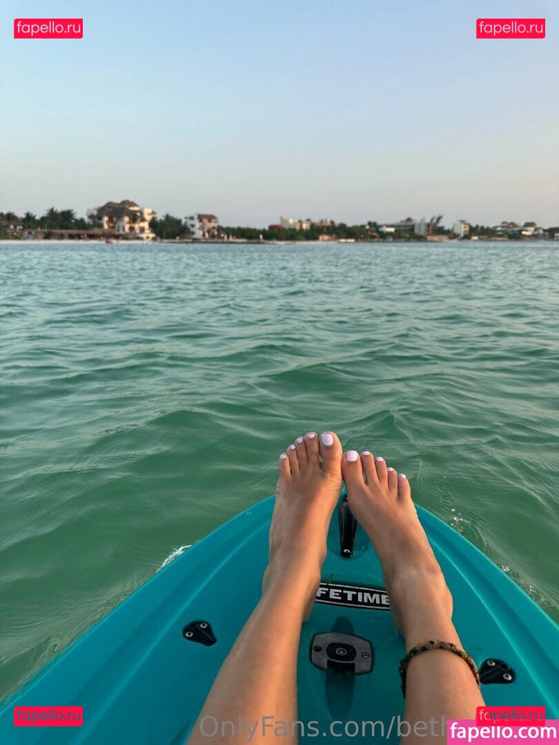 Beth Oliver / Betholiverm Onlyfans Photo Gallery 