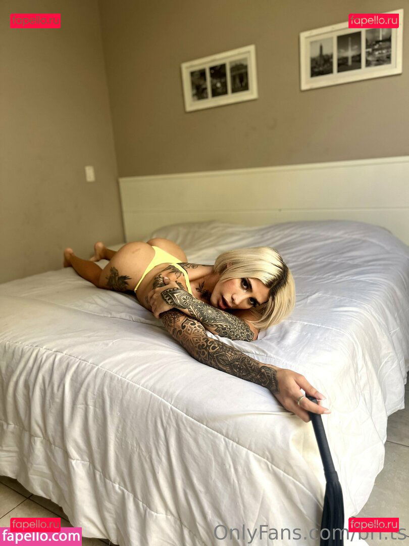 bri.ts / brits Onlyfans Photo Gallery 