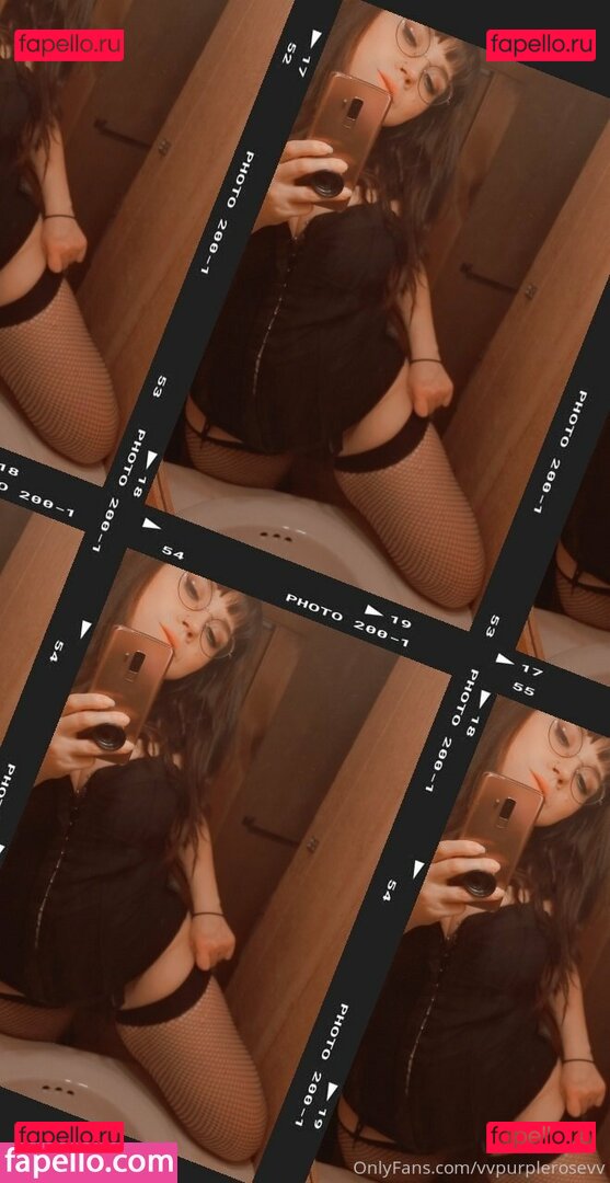 manwhosmile / vvpurplerosevv Onlyfans Photo Gallery 