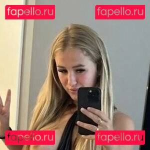 Yurtgirlsophie Onlyfans Photo Gallery 