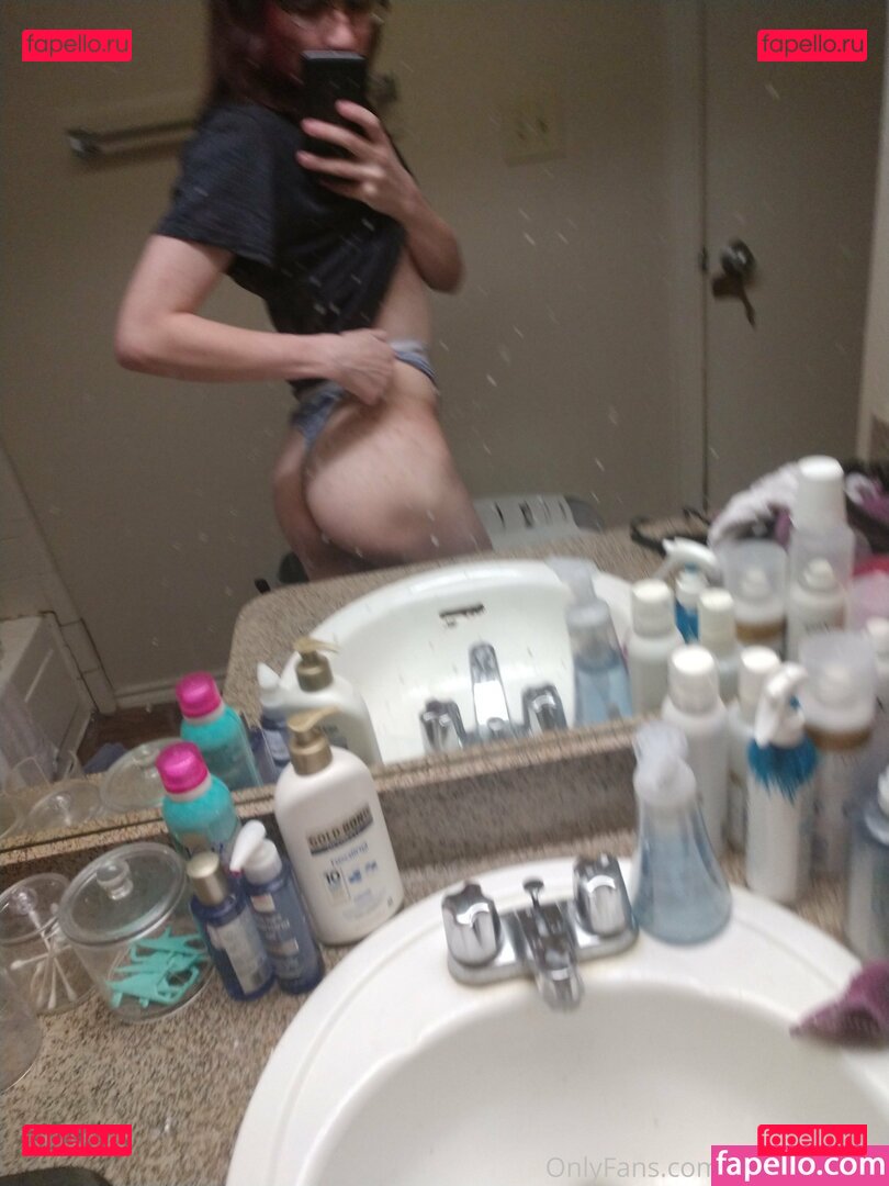 emilybunie / emilybunoof Onlyfans Photo Gallery 