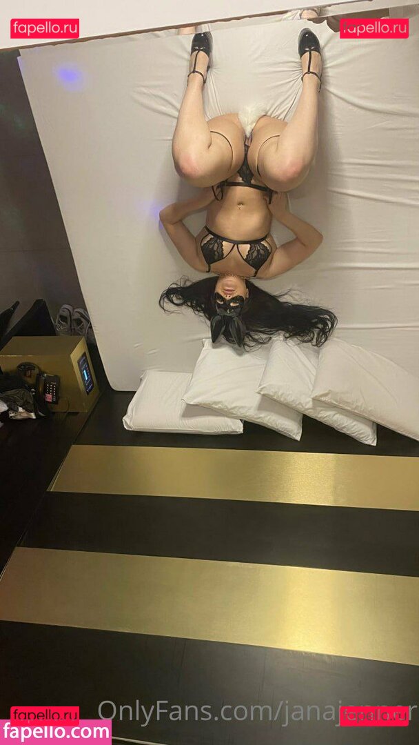 Jana Jenner / ijanajenner / janajenner / youtube videos backup Onlyfans Photo Gallery 