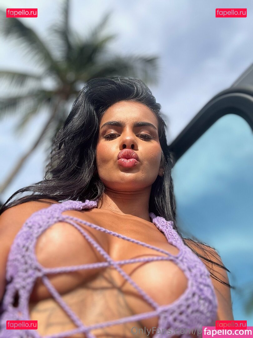 pri_aqilla / pri_aqillavip Onlyfans Photo Gallery 