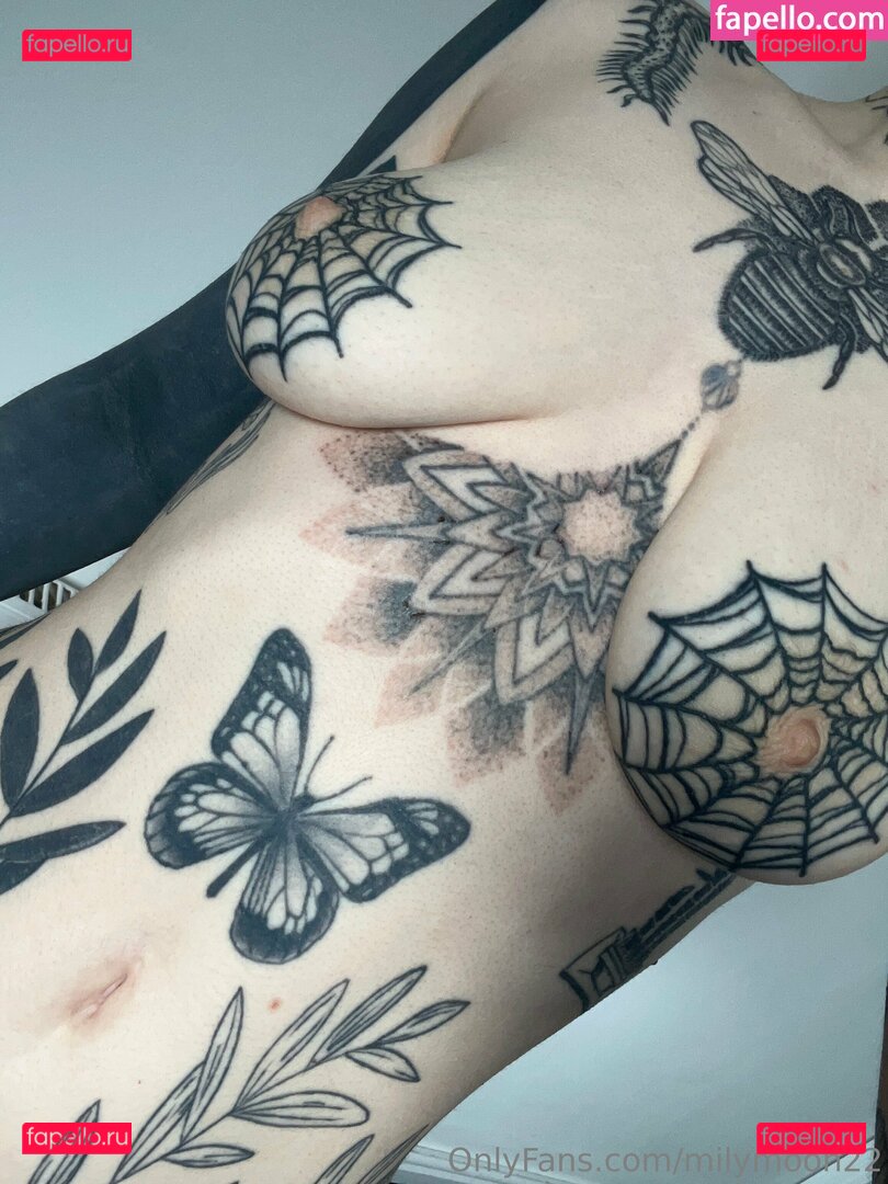 Milly Moon / millymoon22 / millymoon23 / millymoon25 Onlyfans Photo Gallery 