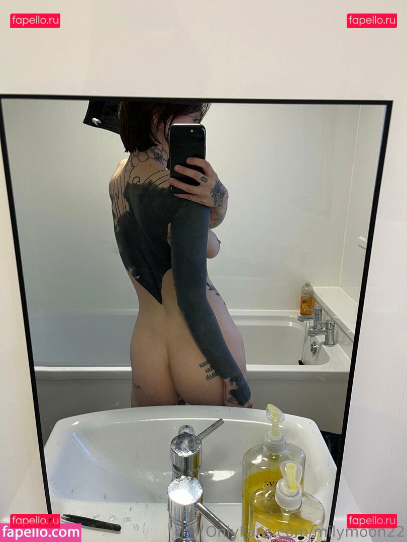 Milly Moon / millymoon22 / millymoon23 / millymoon25 Onlyfans Photo Gallery 