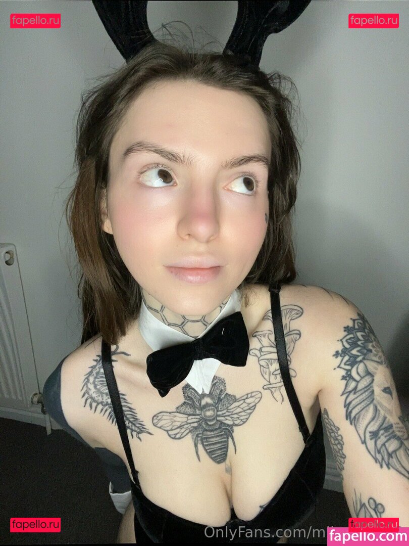 Milly Moon / millymoon22 / millymoon23 / millymoon25 Onlyfans Photo Gallery 