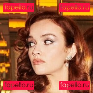 Olivia Cooke / livkatecooke Onlyfans Photo Gallery 