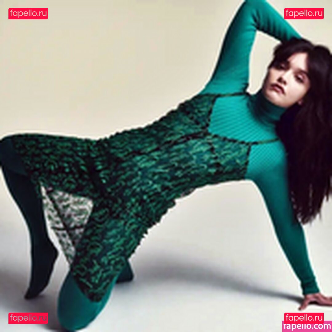 Olivia Cooke / livkatecooke Onlyfans Photo Gallery 