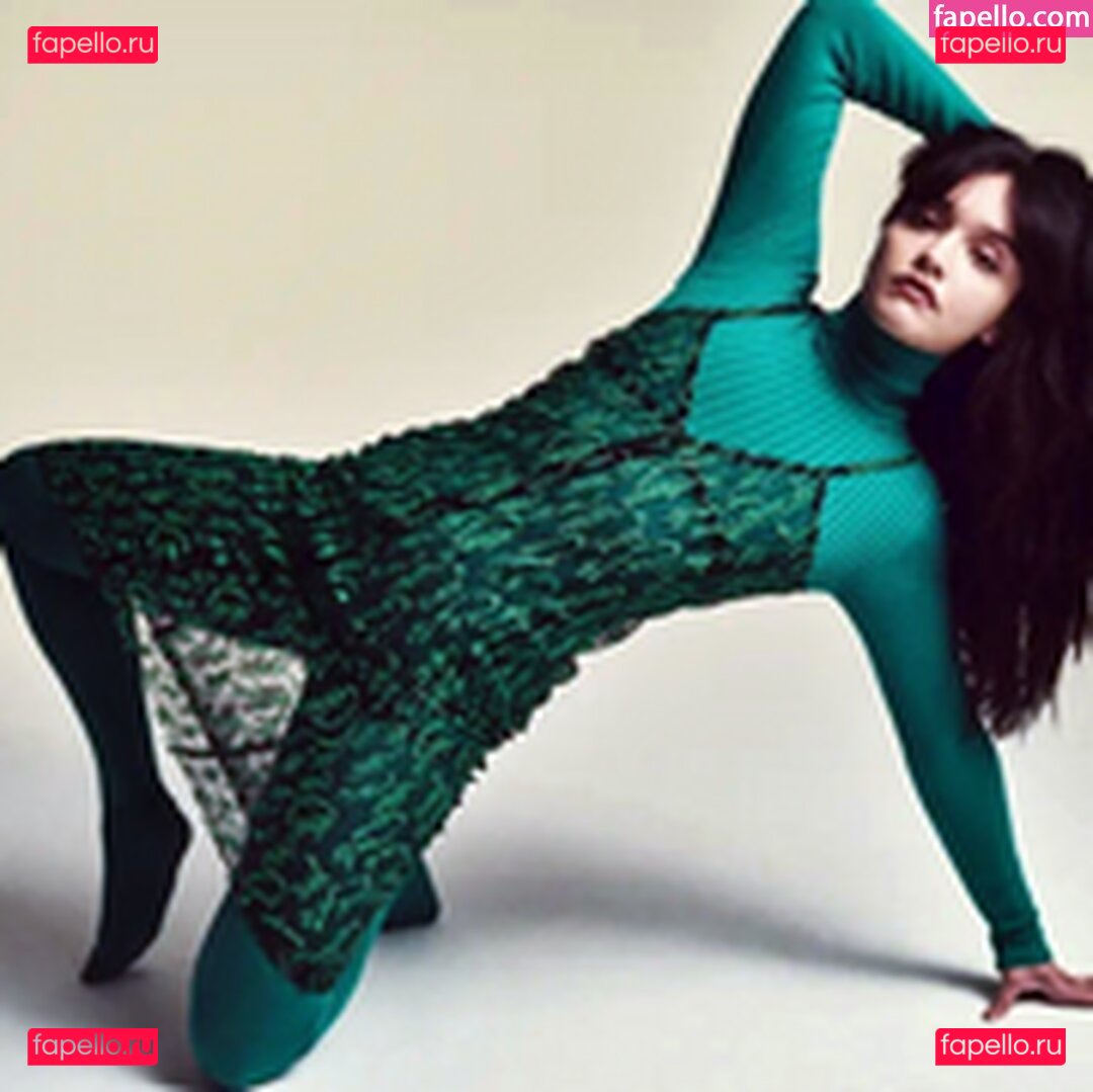 Olivia Cooke / livkatecooke Onlyfans Photo Gallery 