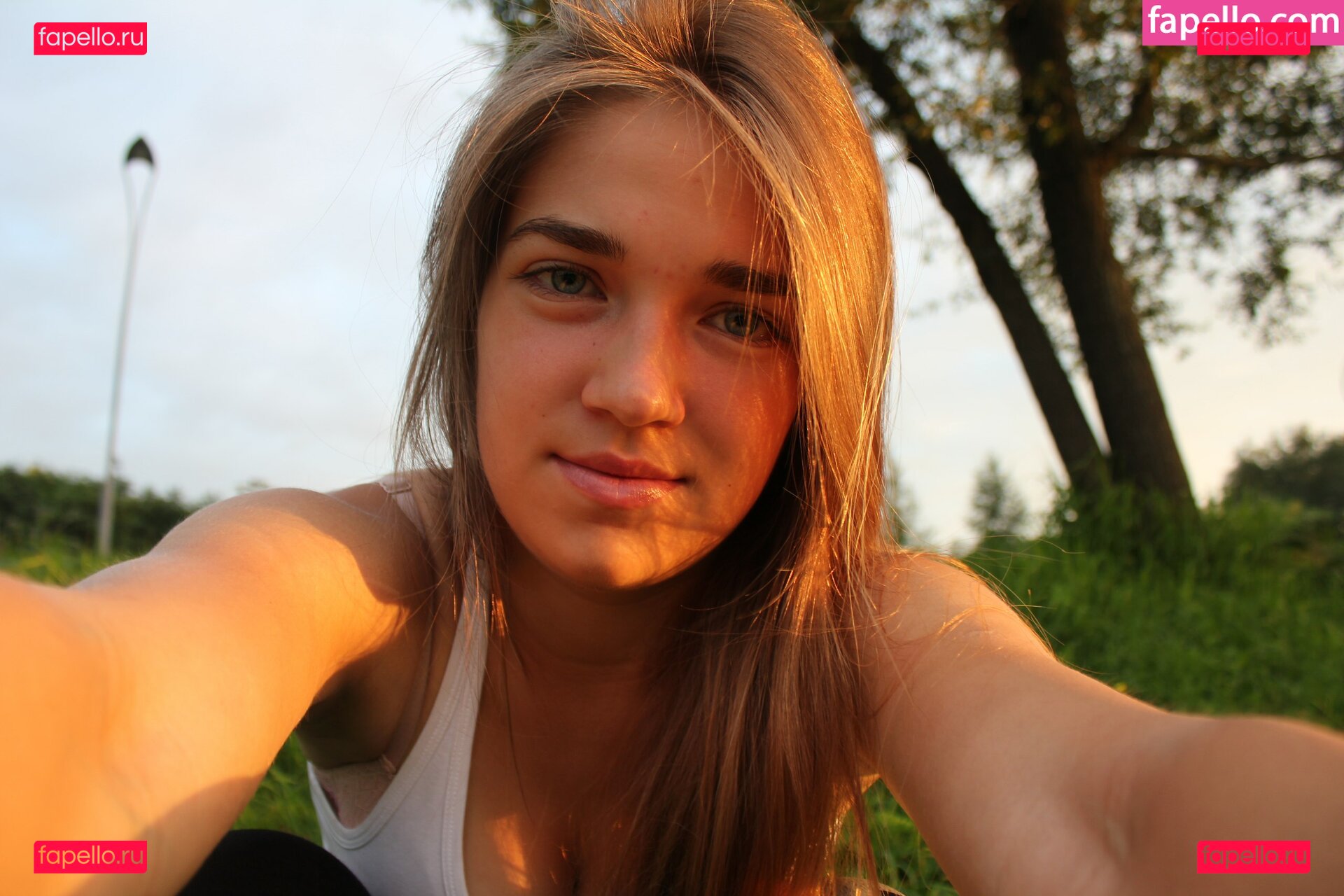 Nastya Komarova / artistnastya / model_nastya Onlyfans Photo Gallery 