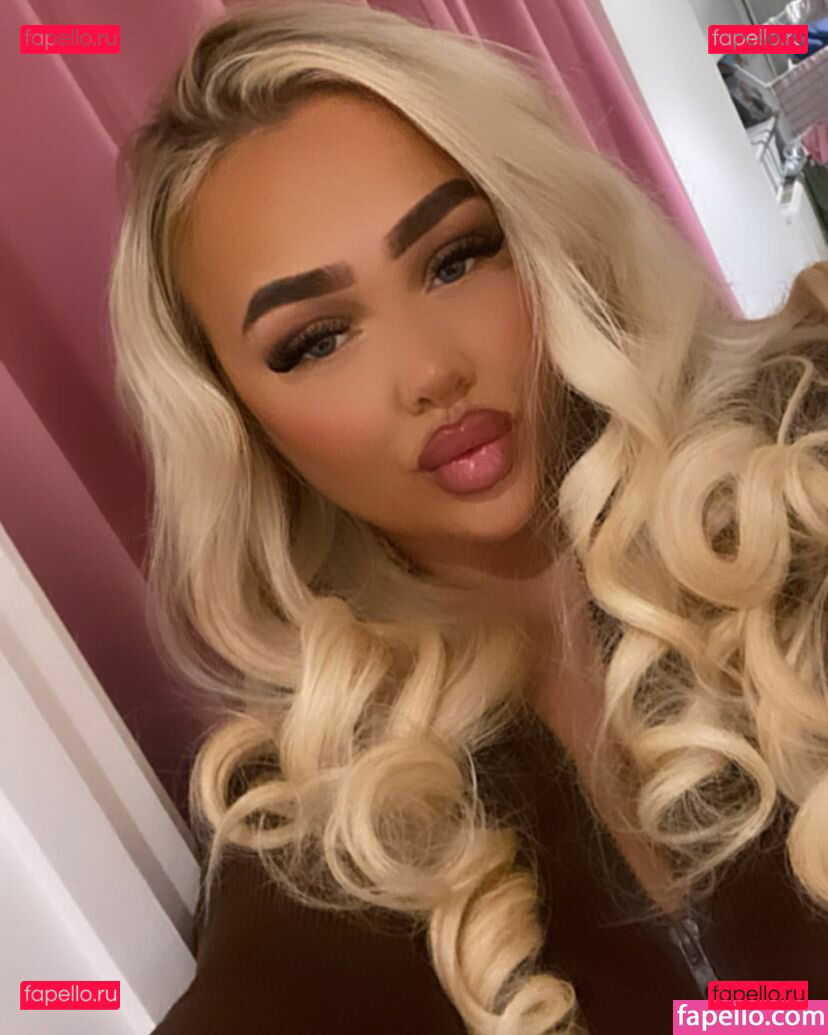 Sadie Rose / sadie_rosexx / sadieberger / sadieroseofficial Onlyfans Photo Gallery 