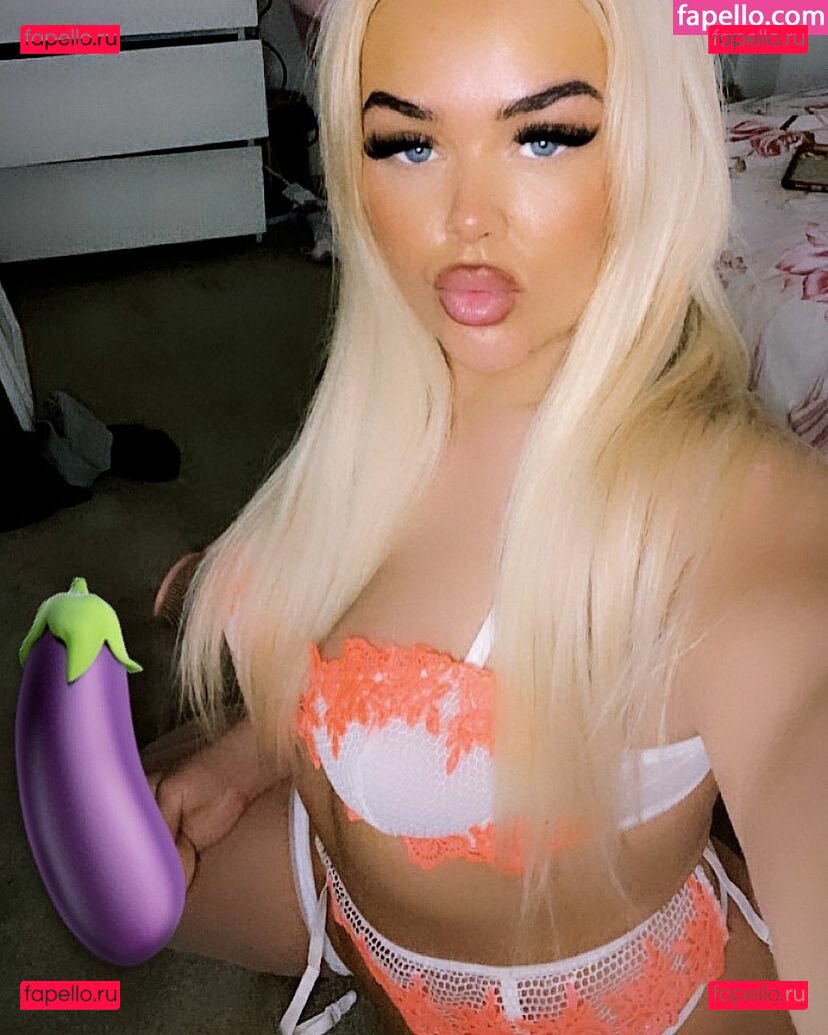 Sadie Rose / sadie_rosexx / sadieberger / sadieroseofficial Onlyfans Photo Gallery 