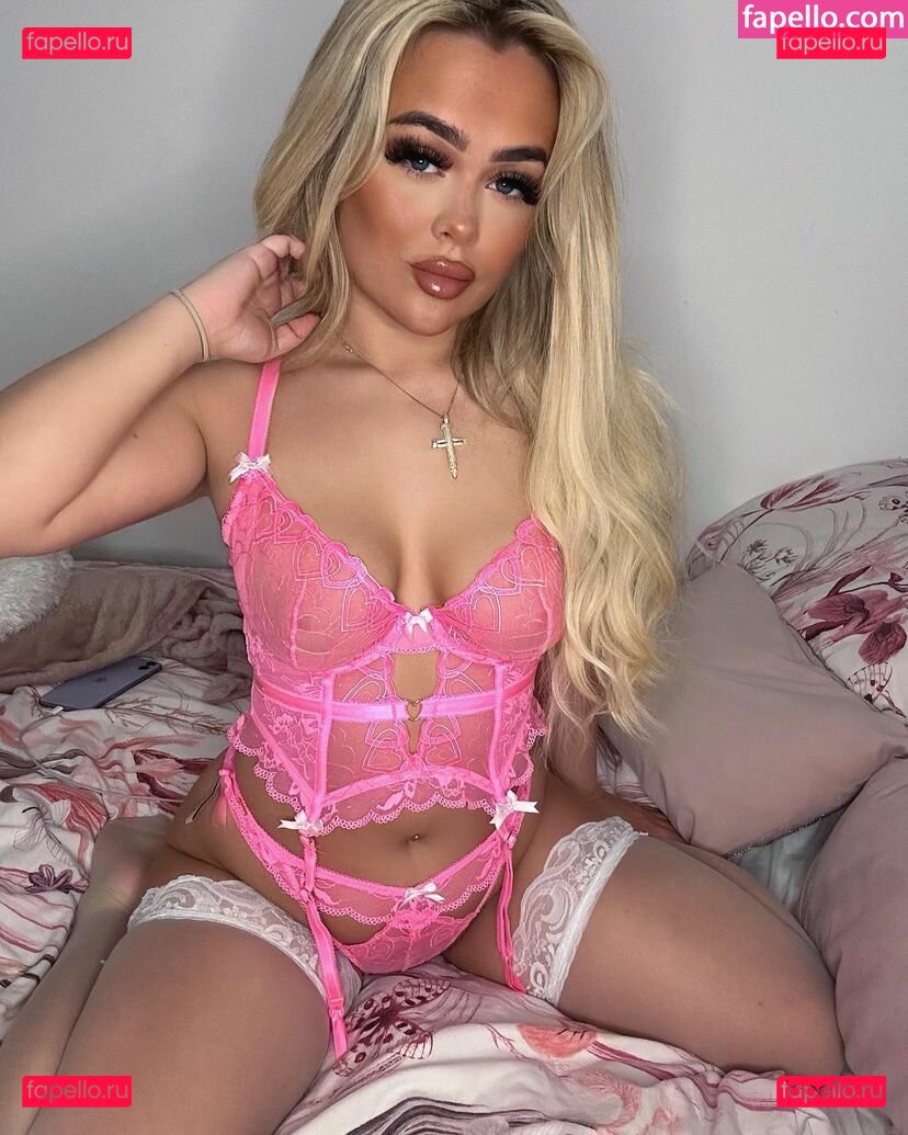 Sadie Rose / sadie_rosexx / sadieberger / sadieroseofficial Onlyfans Photo Gallery 