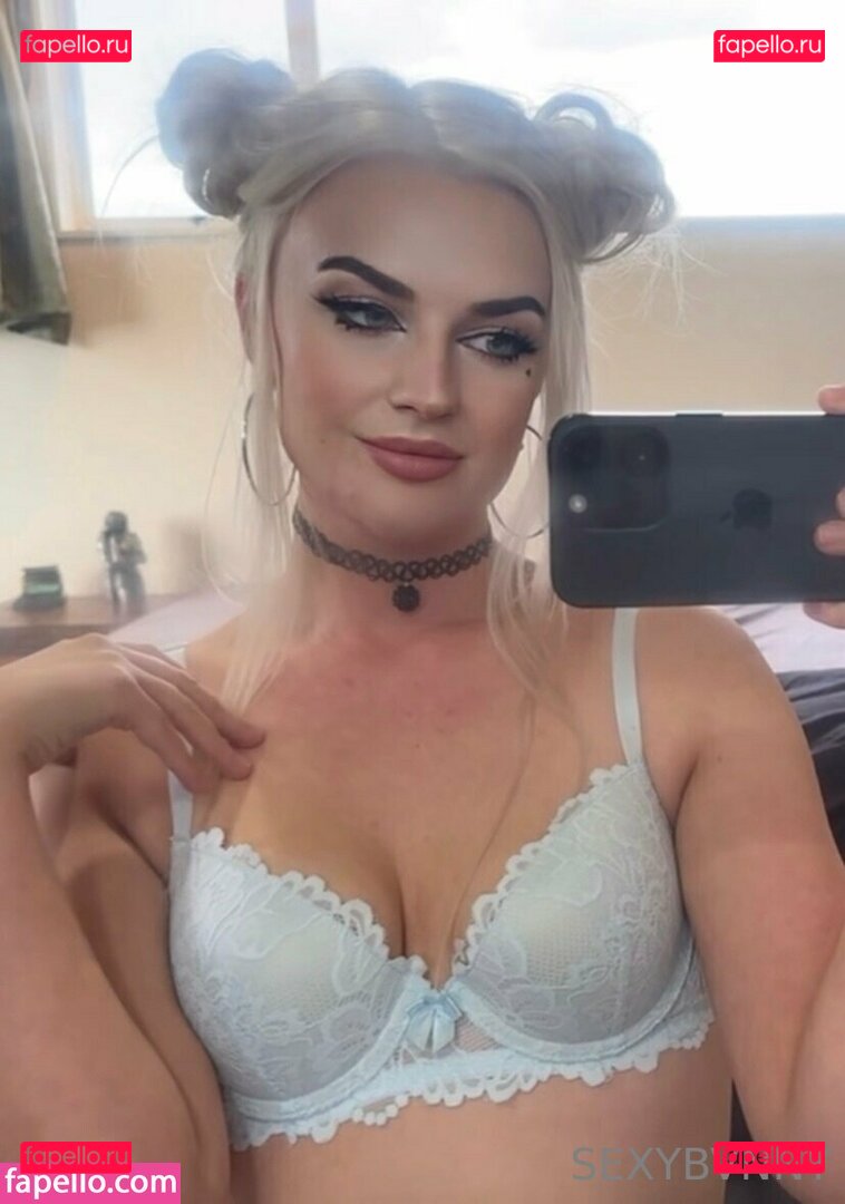 of.sexybvnny / sexybvnny Onlyfans Photo Gallery 