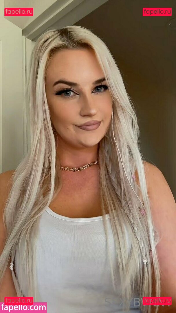 of.sexybvnny / sexybvnny Onlyfans Photo Gallery 