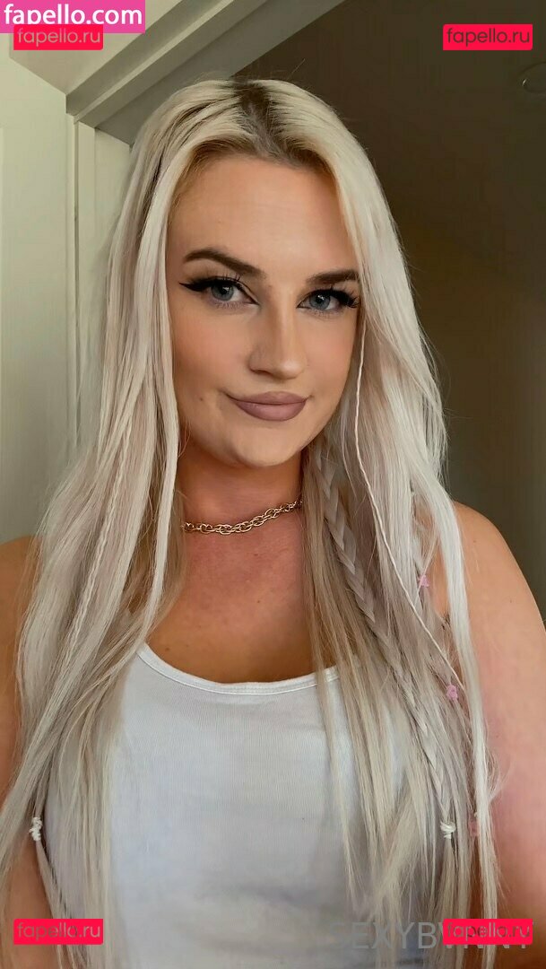 of.sexybvnny / sexybvnny Onlyfans Photo Gallery 