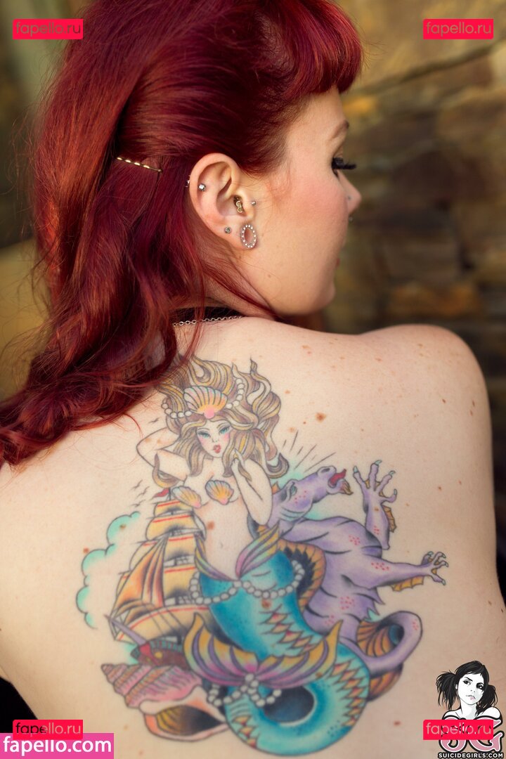 Sirenn Suicide / https: / sirenn.bby / sirennsuicide Onlyfans Photo Gallery 