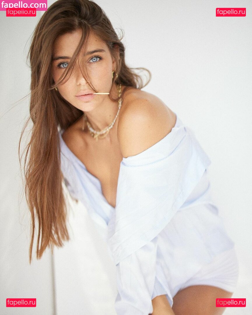 Milana Vino / milana.vino / milanaasuna Onlyfans Photo Gallery 